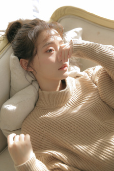 离婚和父亲过夫妻一起住好吗